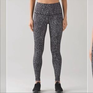 Lululemon Wunder Under Pant (Hi-Rise)